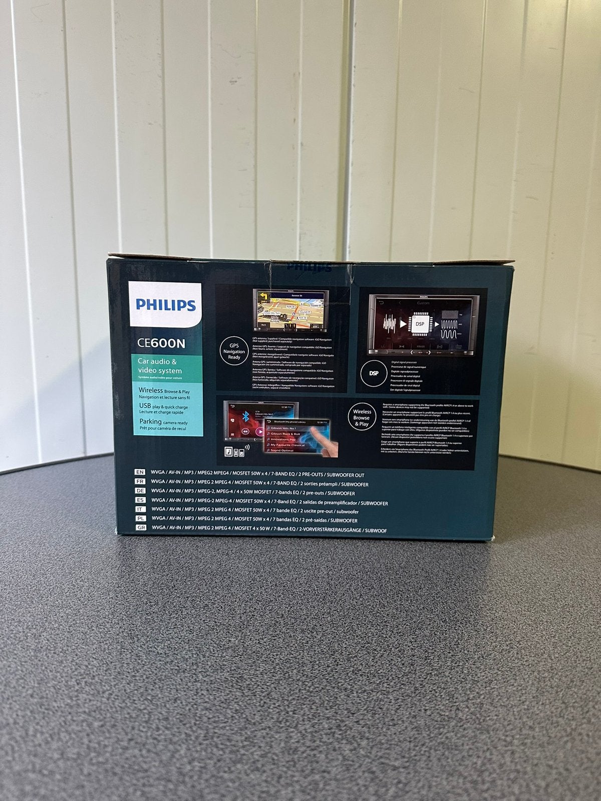 Philips CE600N - Autoradio dubbeldin - Bluetooth - USB, Audio, Tv en Foto, Fotografie | Digitale fotolijsten, Ophalen of Verzenden