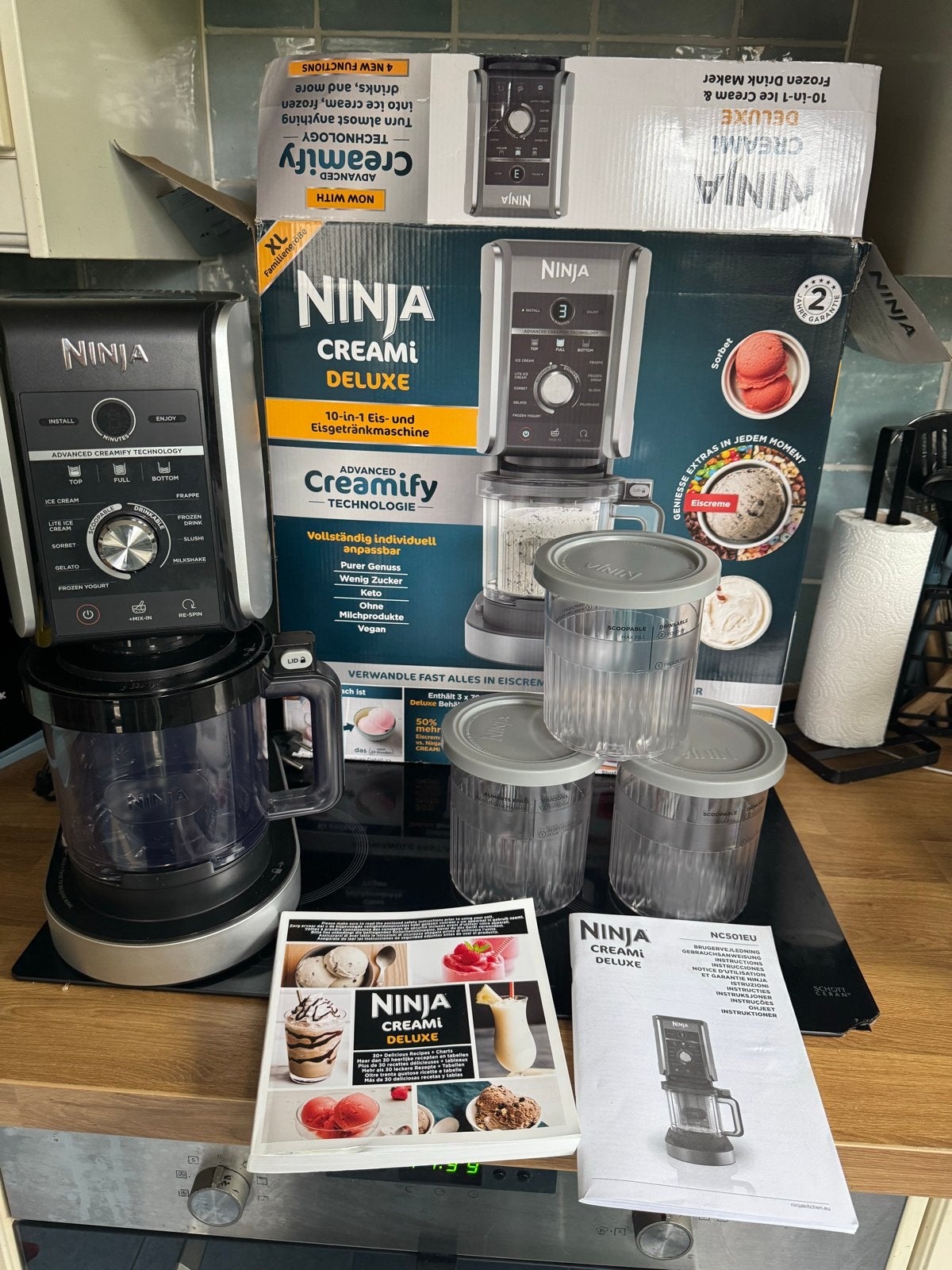 Ninja Creami Deluxe 10-in-1 IJsmachine - Zo goed als nieuw, 1 tot 2 liter, Ophalen, Zo goed als nieuw, 3 snelheden of meer