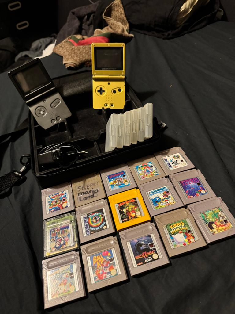 Nintendo Game Boy Advance SP (2 gameboys) bieden kan, 1 speler, Ophalen of Verzenden, Gebruikt, Vanaf 3 jaar