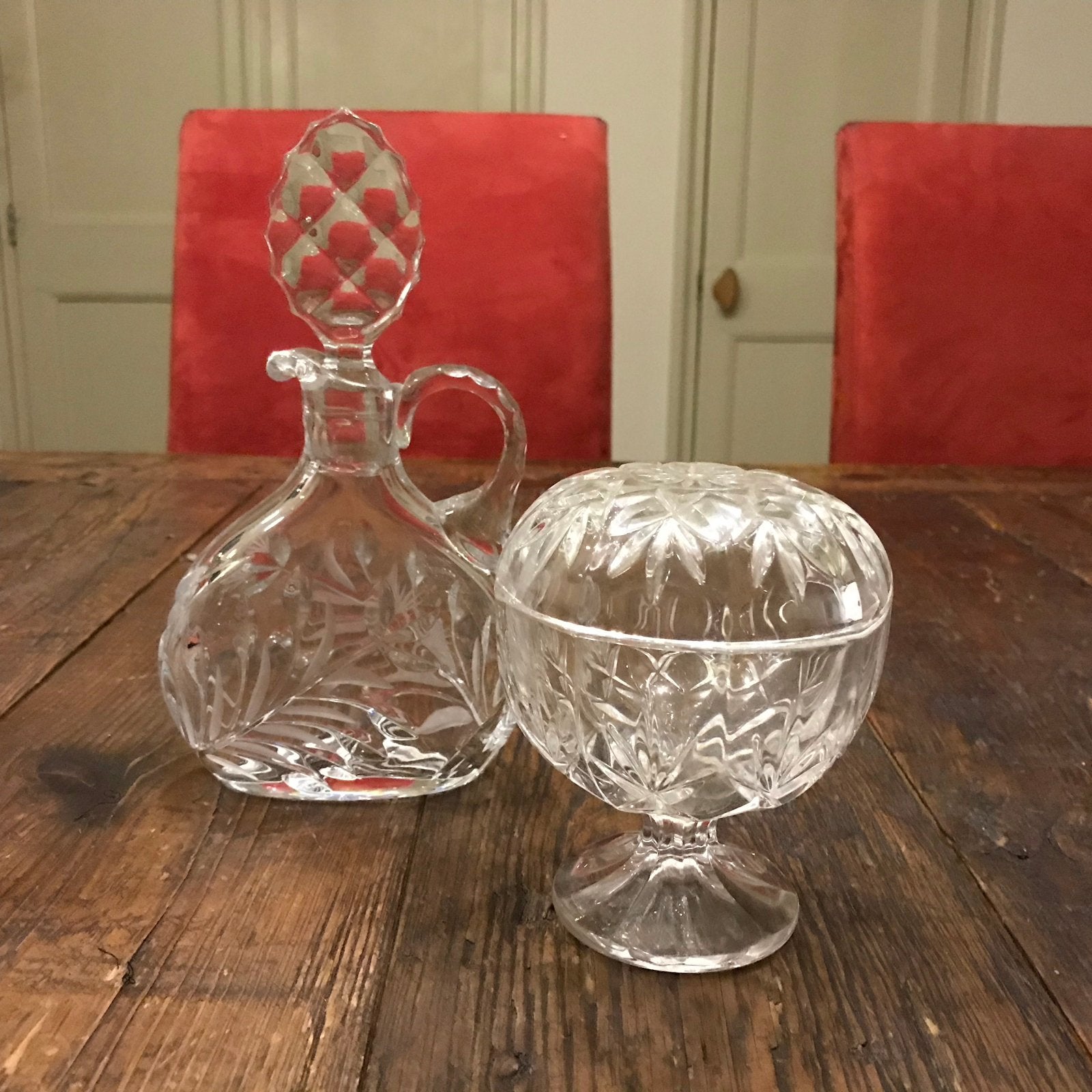 Kristallen karaf en suikerpot met decoratief patroon, Ophalen of Verzenden