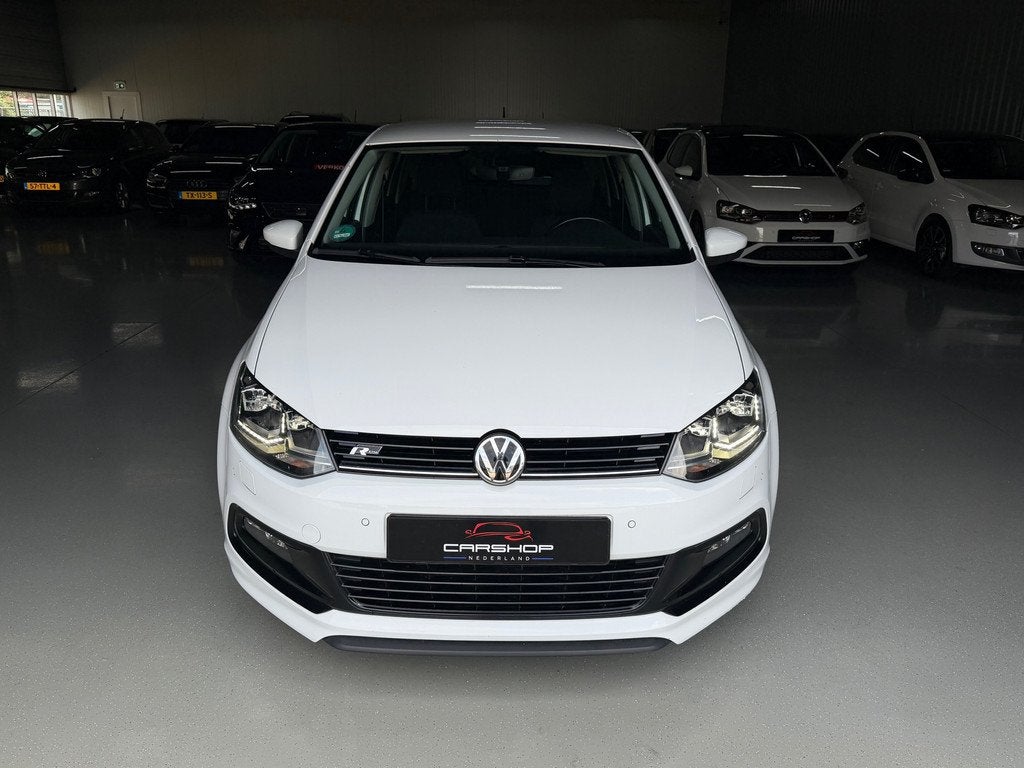 Volkswagen Polo 1.2 TSI R-Line CRUISE/NAVI/LED/STOELVRM/FUL, Stof, Gebruikt, Zwart, 4 cilinders