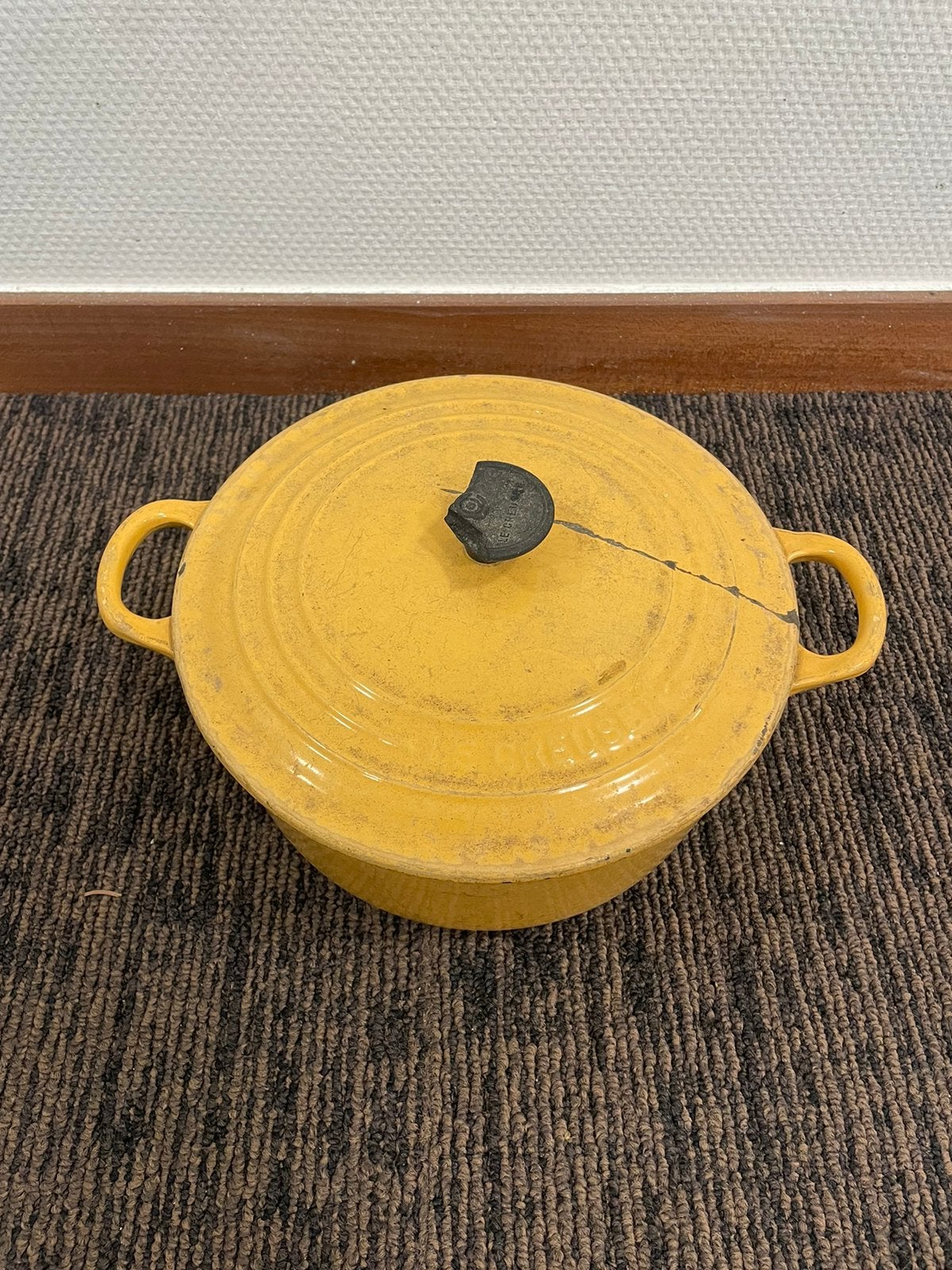 Le Creuset 22 pan gietijzer opknapper, Huis en Inrichting, Keuken | Potten en Pannen, Ophalen, Gebruikt, Gietijzer, Le Creuset