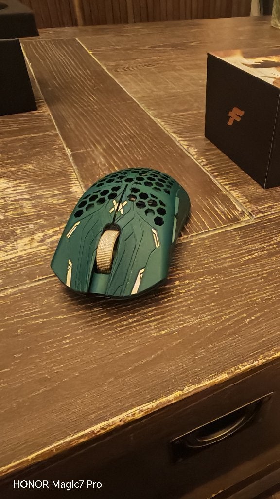 Finalmouse ULX Prophecy Tarik edition (Medium size), Computers en Software, Muizen, Rechtshandig, Gaming muis, Nieuw, Ophalen of Verzenden