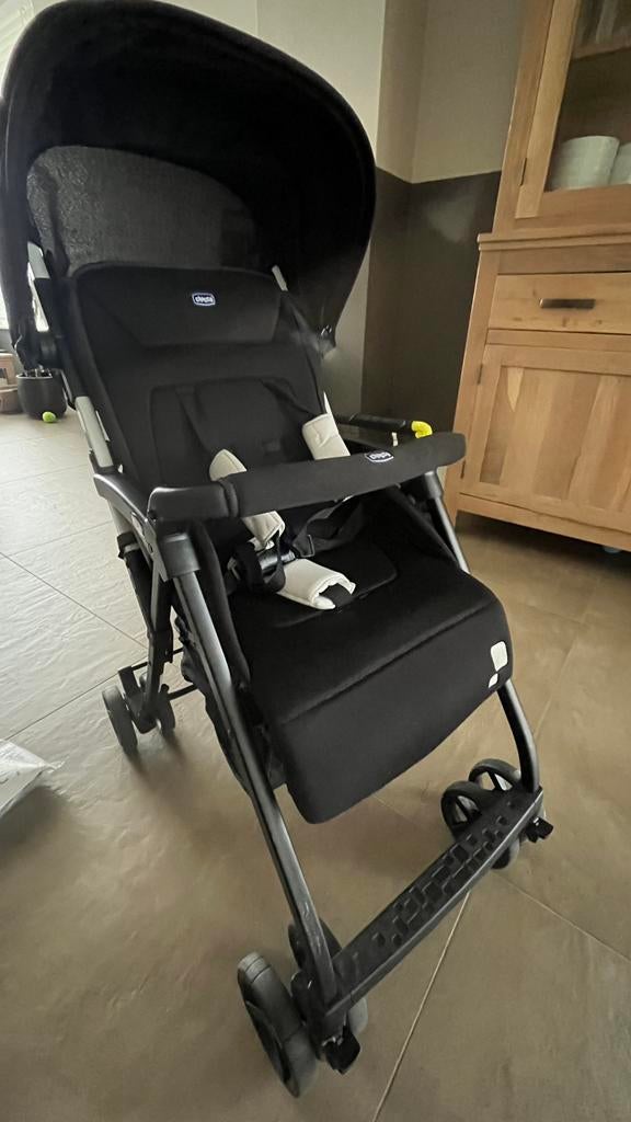 Chicco ohlala 2 buggy zwart inclusief nieuwe regenhoes, Ophalen, Zo goed als nieuw, Regenhoes