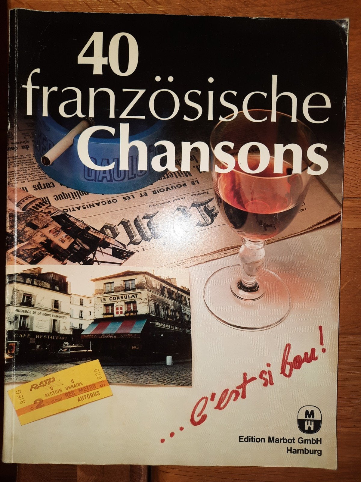 piano zang + akkoorden: 40 Französische Chansons-MOOI, Gebruikt, Zang, Ophalen of Verzenden, Artiest of Componist