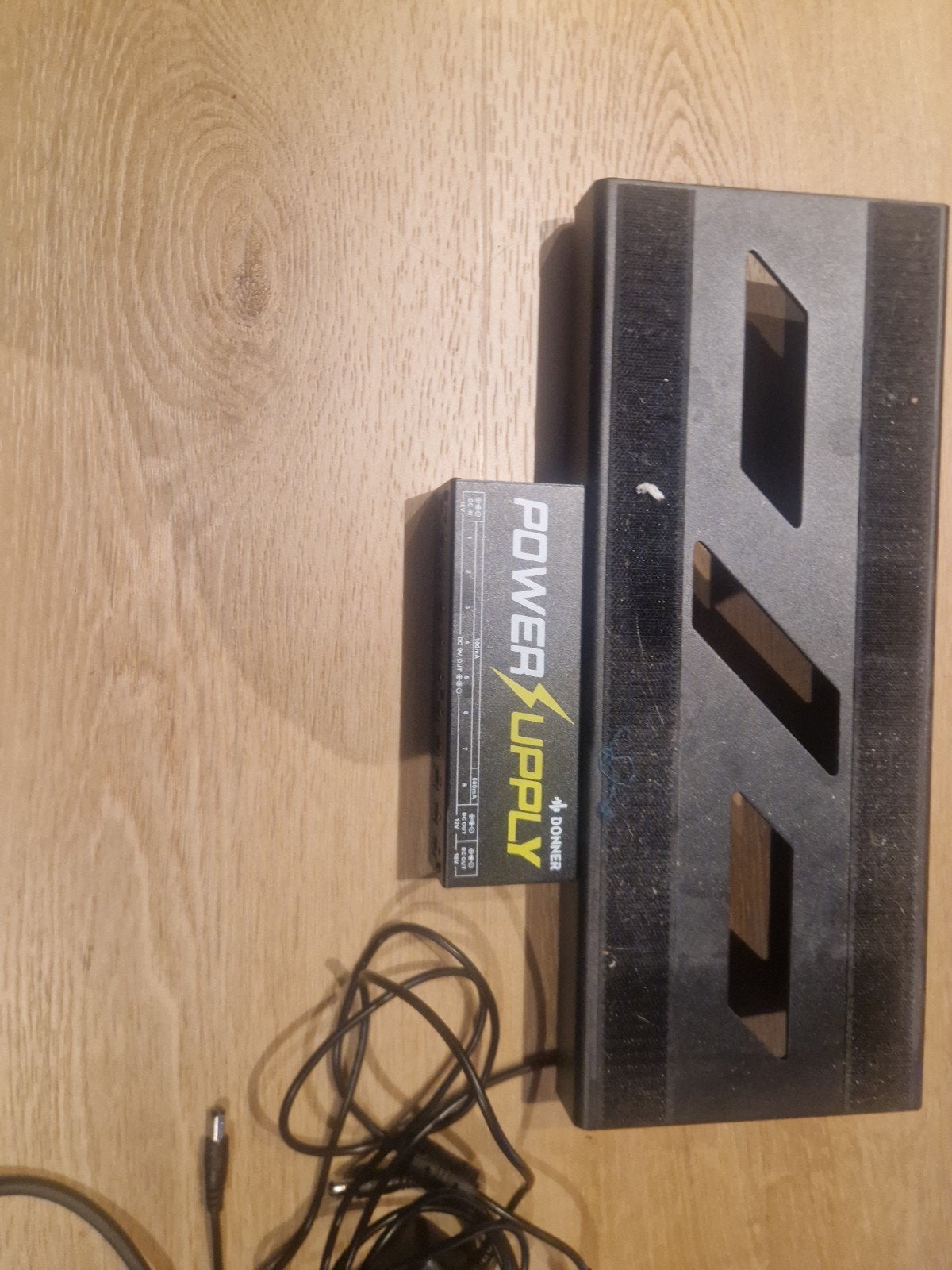 Pedalboard en power supply voor pedals, Muziek en Instrumenten, Effecten, Ophalen of Verzenden