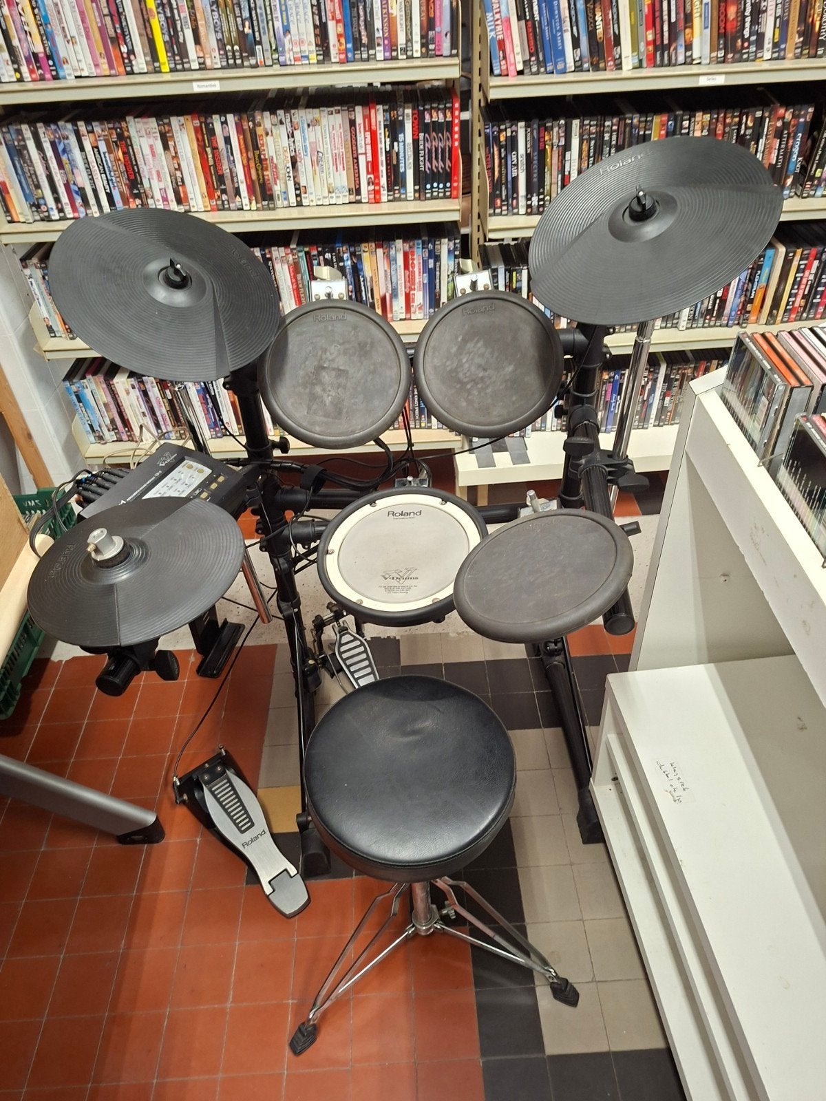 Roland V-Drums TD-3 Elektronisch Drumstel met adapter & kruk, Muziek en Instrumenten, Ophalen, Gebruikt, Roland, Elektronisch