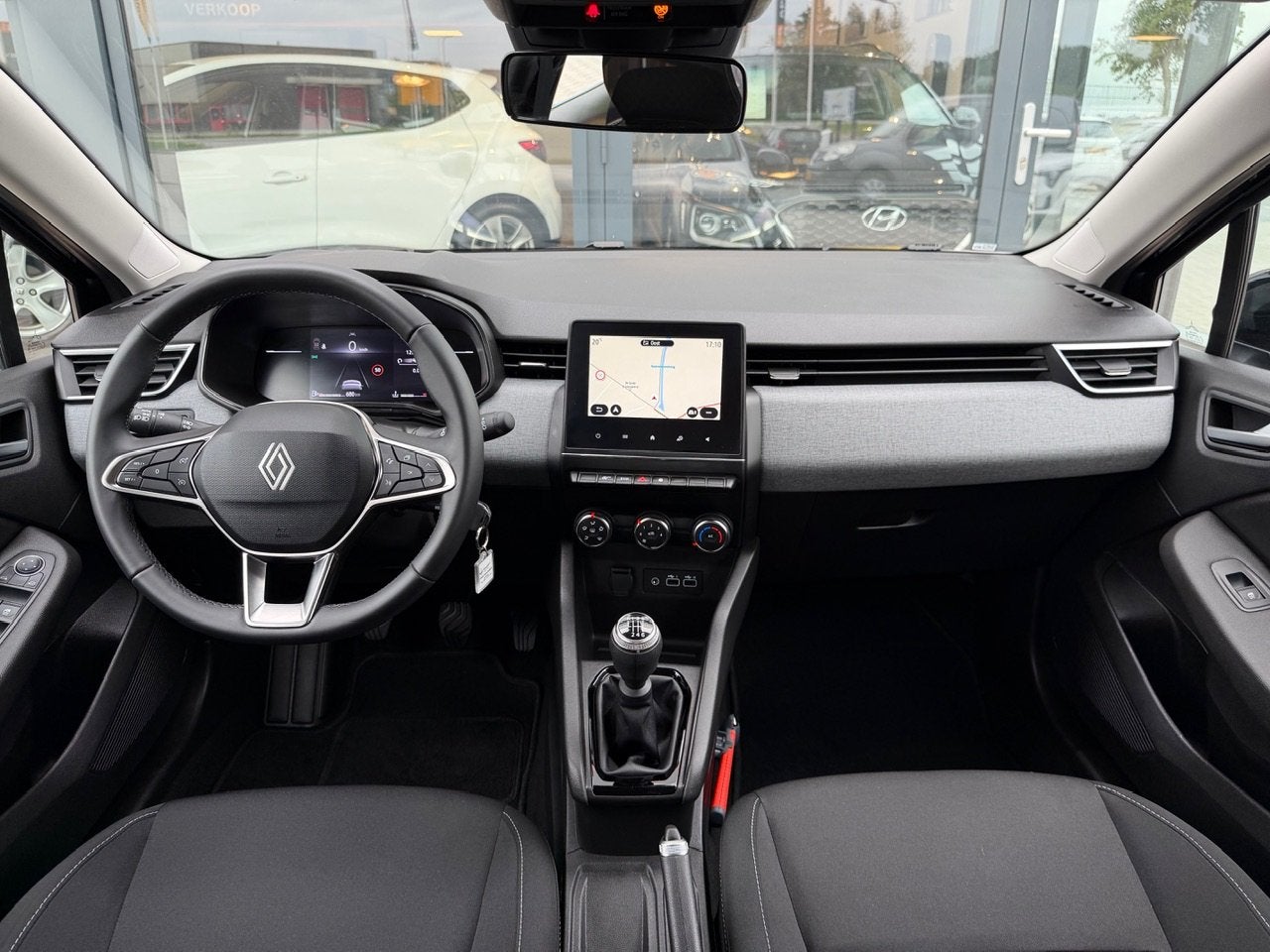 Renault Clio TCe 90 Evolution | 7 JAAR GARANTIE | Navigatie, Auto's, Keurmerk '100% Onderhouden', Dealer onderhouden, Stof, Gebruikt