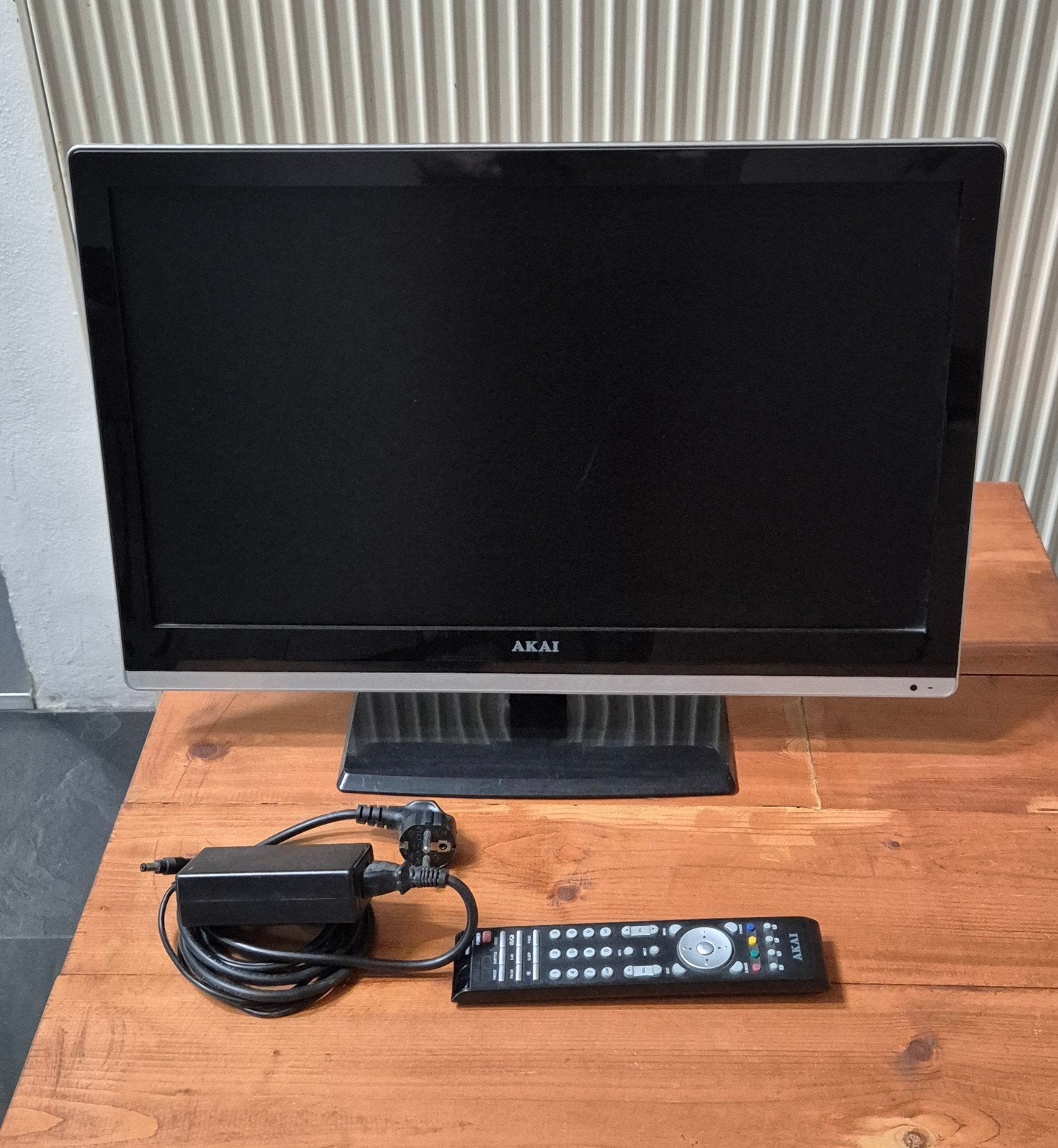 AKAI AL2425CI, Audio, Tv en Foto, Gebruikt, 50 Hz, LCD, 40 tot 60 cm