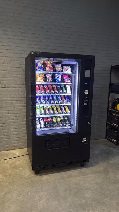 Vendo G-Snack 8 | Snack en drankautomaat | Vendingmachine, Ophalen, Vending Master, Info@vendingmaster.nl, Zo goed als nieuw