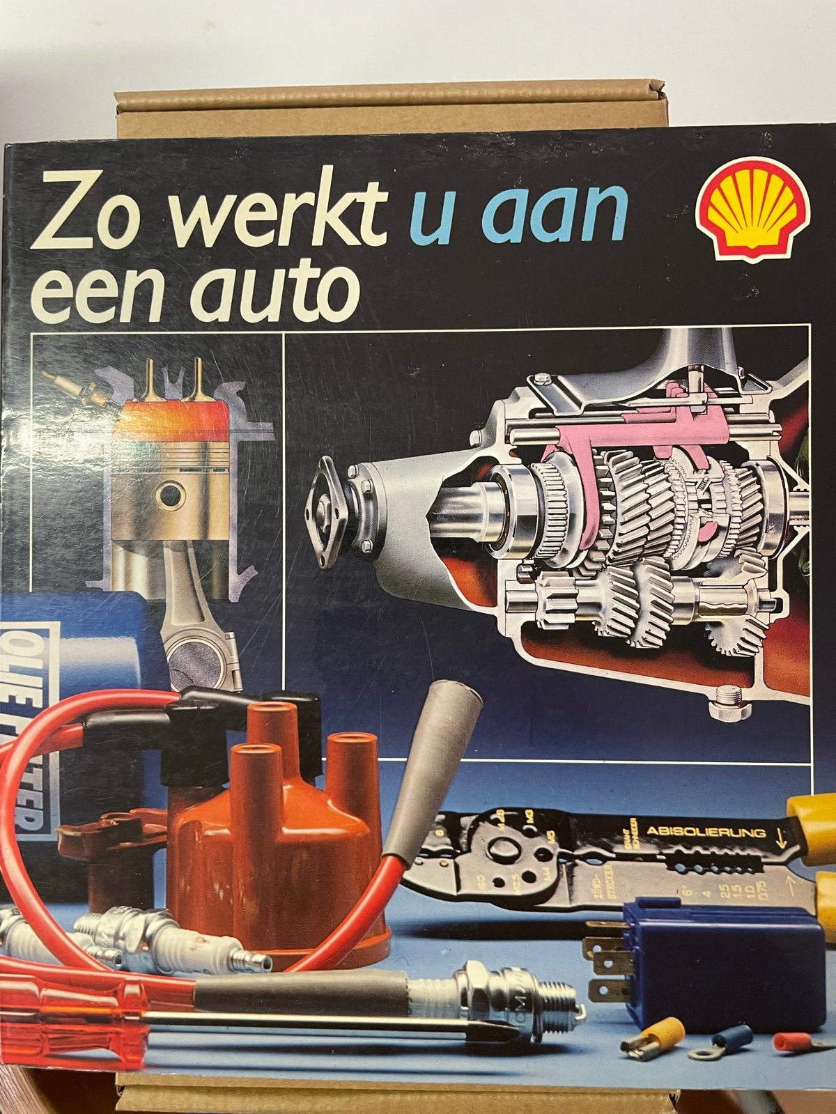 Zo Werkt U Aan Een Auto - Shell Boek, Boeken, Ophalen of Verzenden, Gelezen, Algemeen