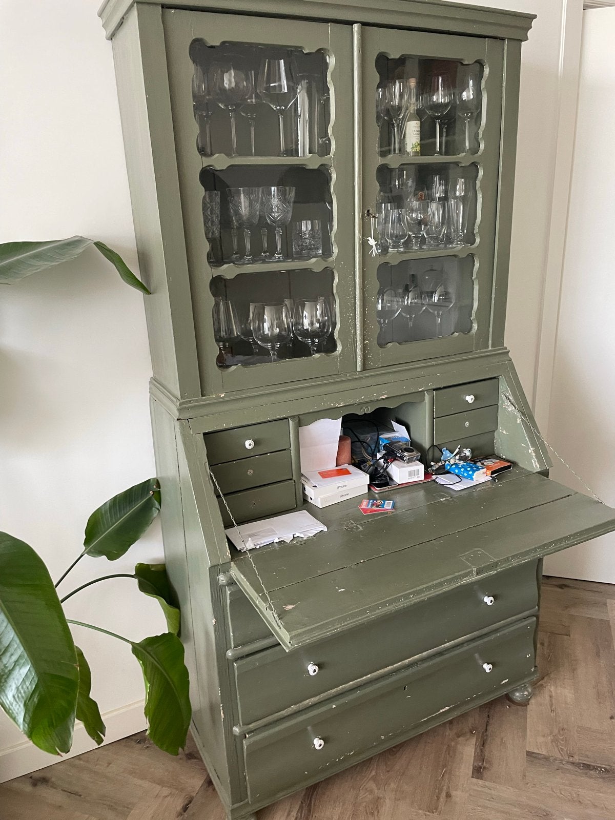 Antieke secretaire met vitrinekast - Olijfgroen, Ophalen