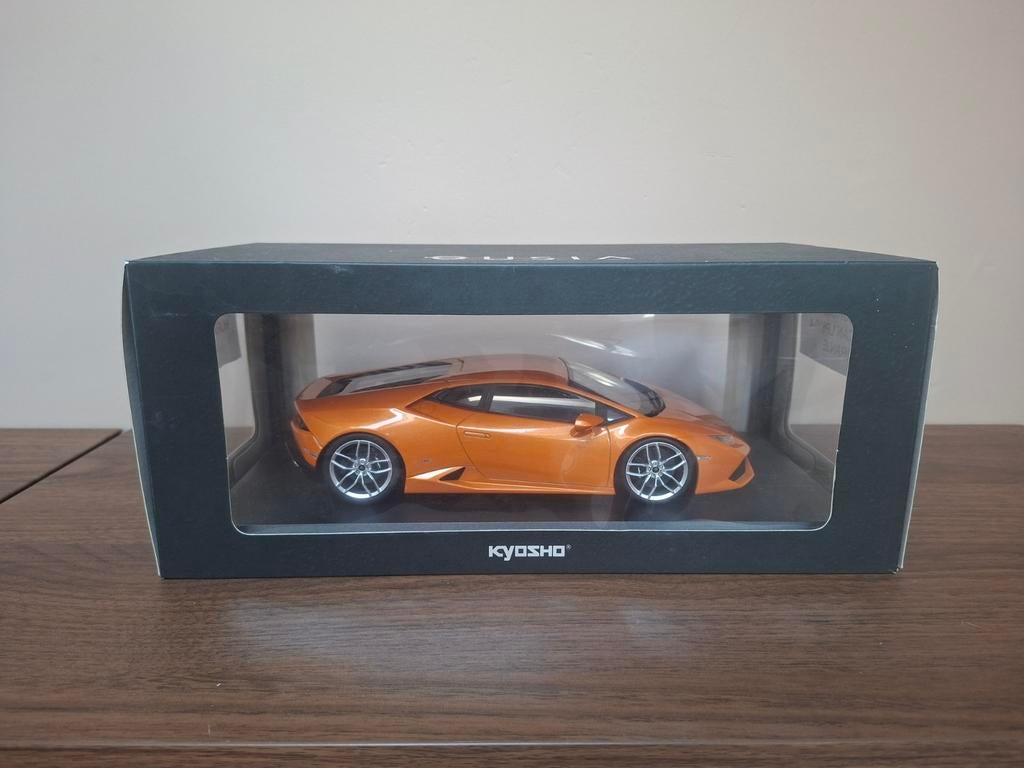 KYOSHO Lamborghini Huracan LP610 1/18, Ophalen, Zo goed als nieuw, Auto, Kyosho