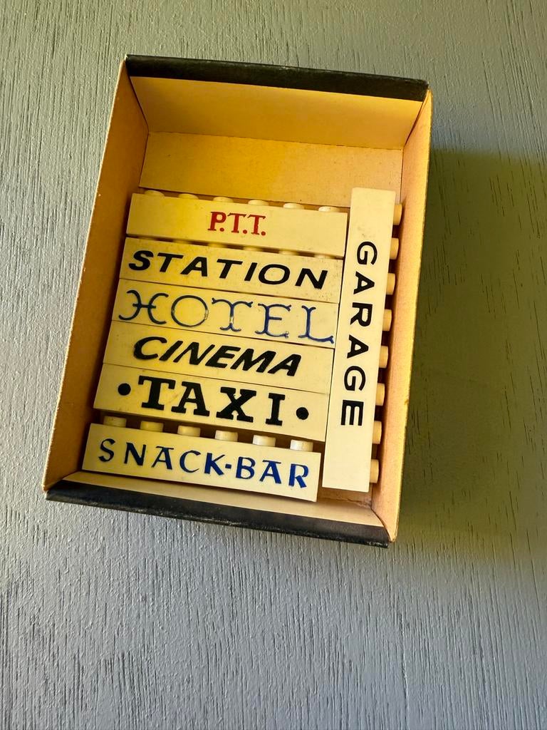 Vintage Lego stenen met opschrift - Set 226, Kinderen en Baby's, Speelgoed | Duplo en Lego, Ophalen of Verzenden, Gebruikt, Losse stenen