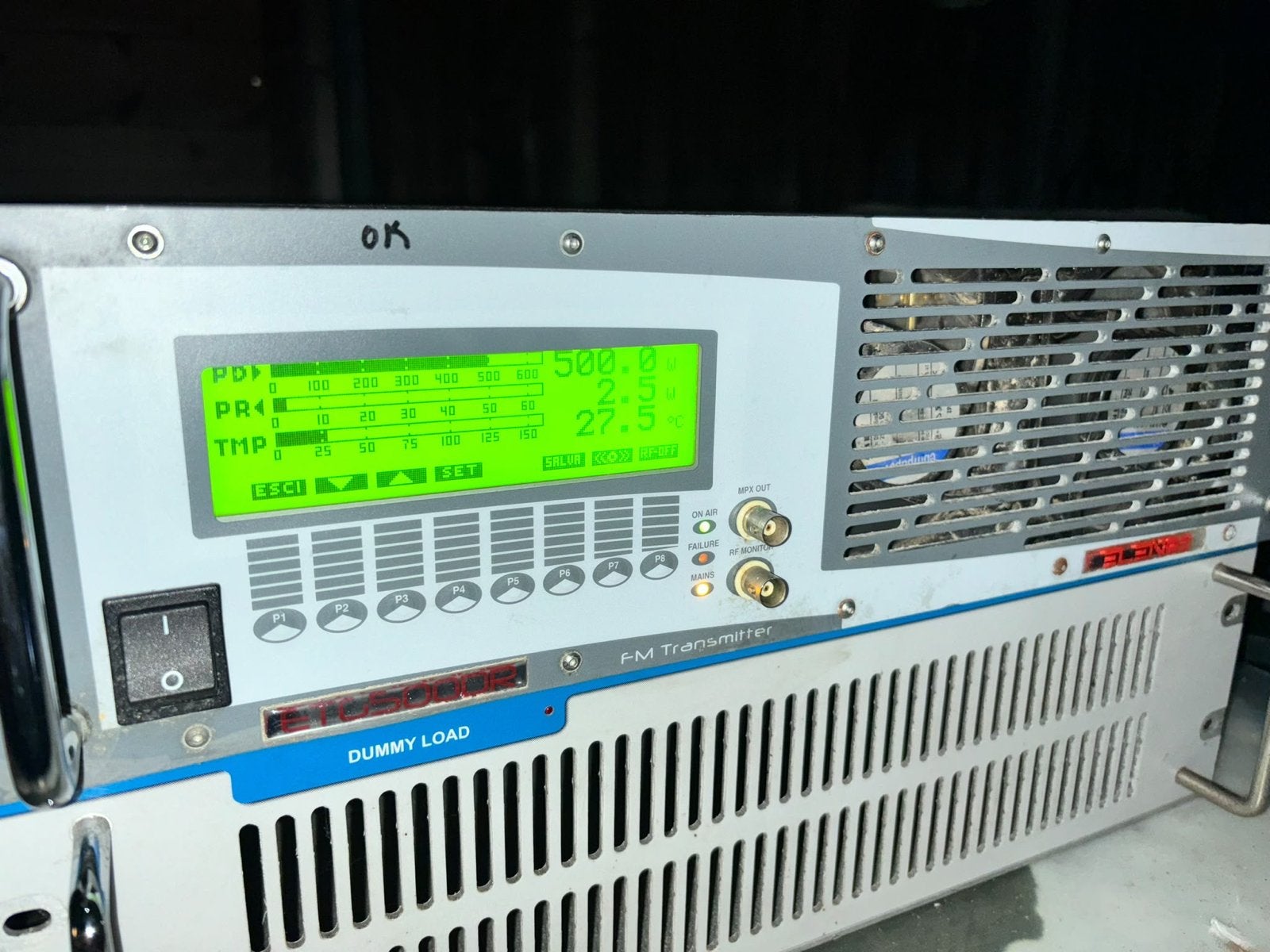 Elenos FM Exciter en FM Transmitter - Zo goed als nieuw, Ophalen of Verzenden, Zo goed als nieuw, Zender en Ontvanger