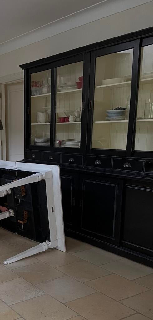 Zwarte buffet vitrinekast met schuifdeuren (254x223 cm), Huis en Inrichting, Kasten | Buffetkasten, Ophalen, Gebruikt, 200 cm of meer