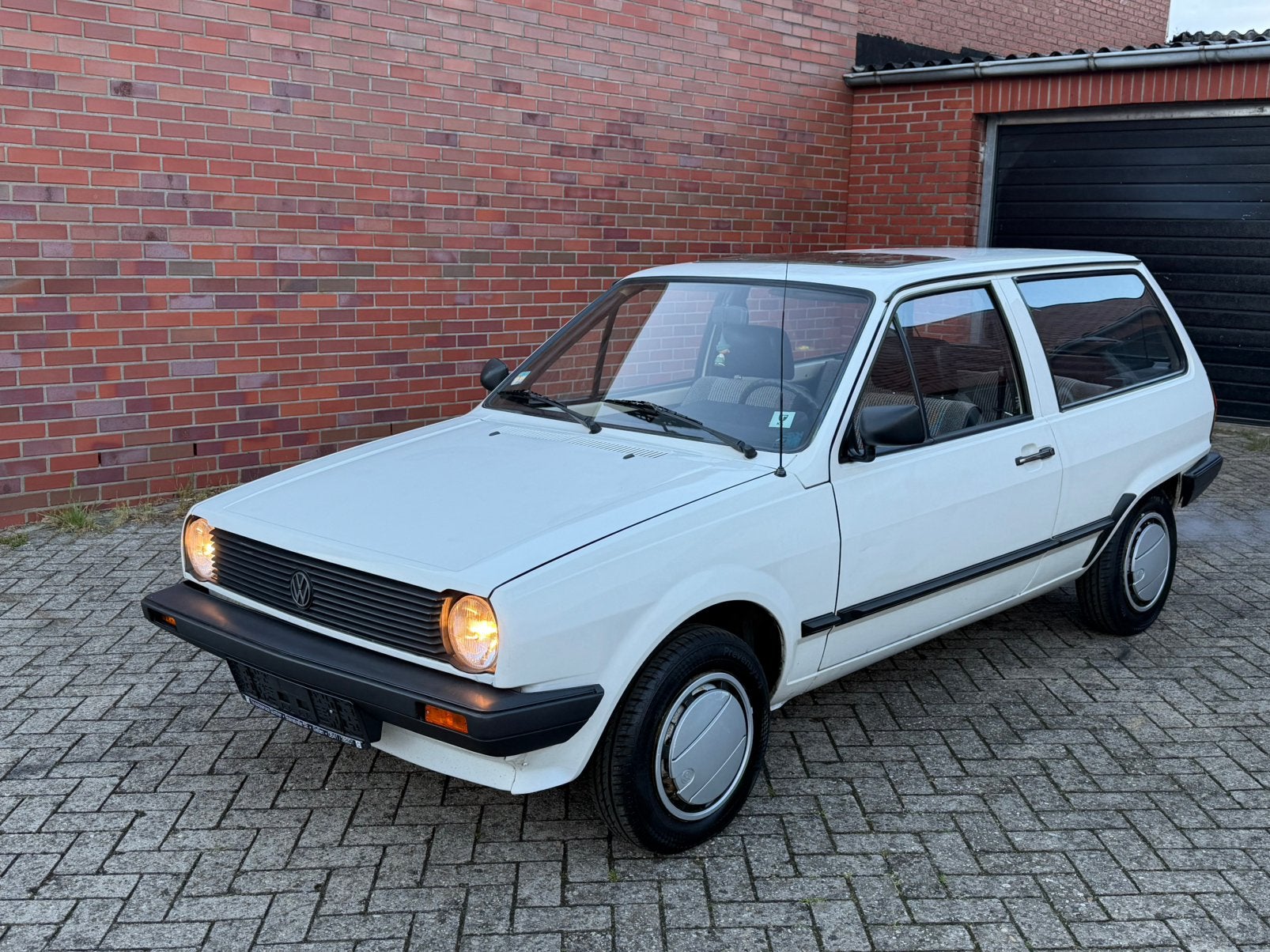 Volkswagen VW Polo 1.3i 86c Steilheck belastingvrij, 1897 cc, Stof, Overige carrosserieën, Volkswagen