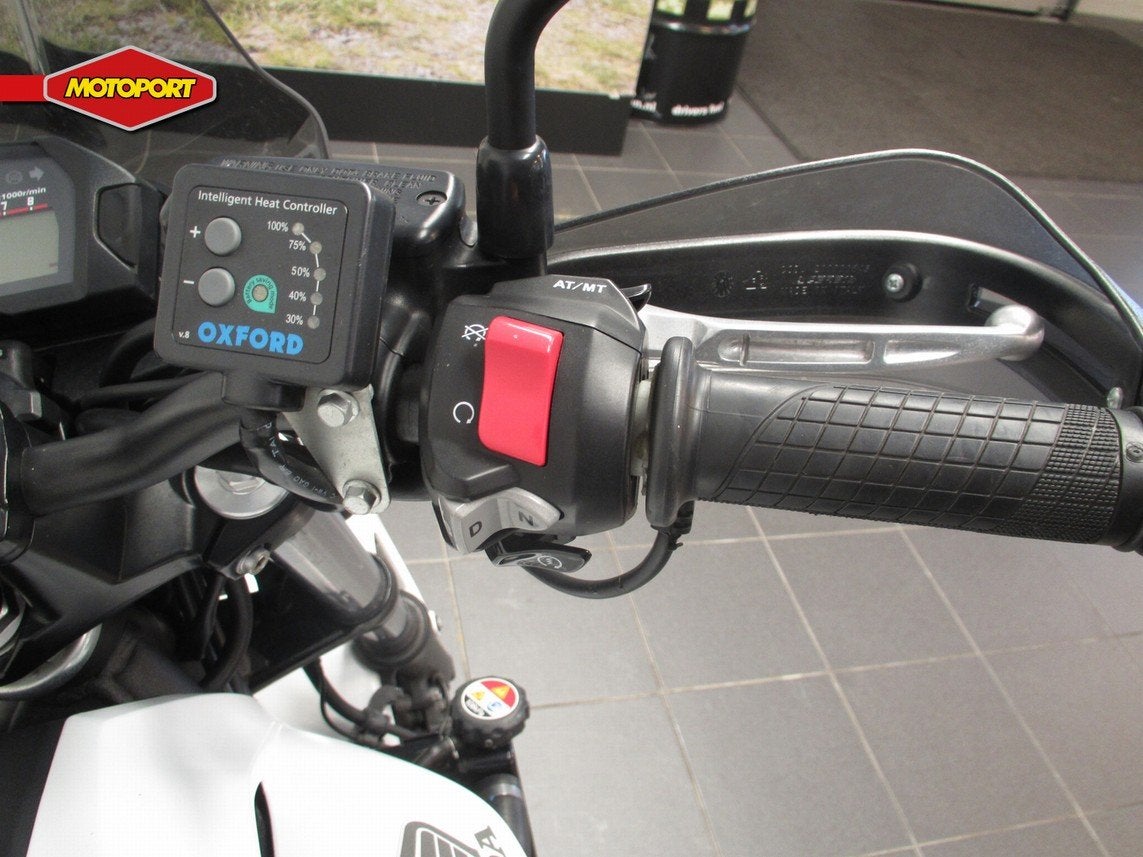 Honda NC 750 S DCT (bj 2014), Motoren, Doornveld 180-184
B-1731  ZELLIK, BE, Honda Motor Europe Ltd, Belgian Branche, Bedrijf