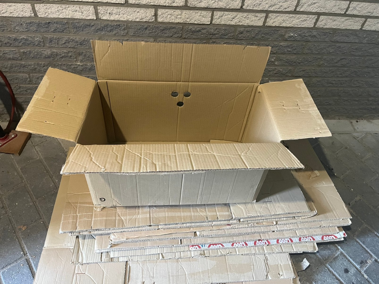 10 stuks gratis verhuisdozen, Ophalen, 40 tot 60 cm, Opvouwbaar, 50 tot 75 cm