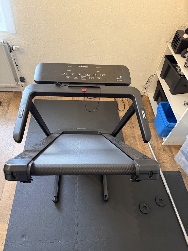 Aangeboden zo goed als nieuwe VirtuFit TR-90i Loopband, Sport en Fitness, Fitnessapparatuur, Ophalen, Zo goed als nieuw, Metaal