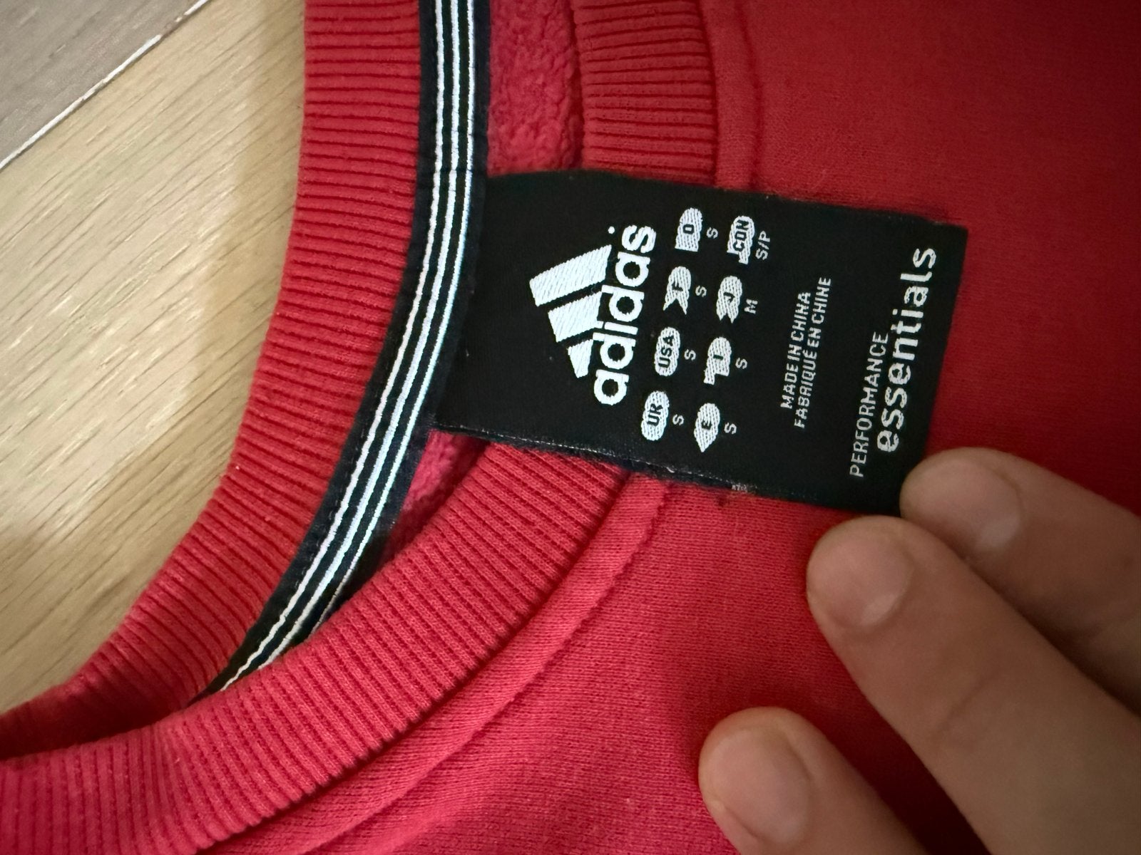 Adidas Essentials Performance Sweatshirt Rood Maat S, Ophalen of Verzenden, Gedragen, Maat 46 (S) of kleiner, Rood