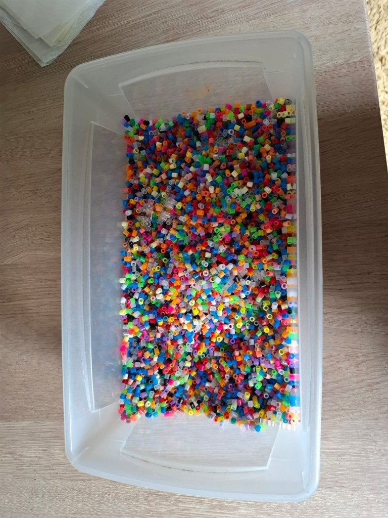 Hama complete set strijkkralen, voorbeeldboekjes en vormen, Ophalen of Verzenden, Gebruikt, Knutselen