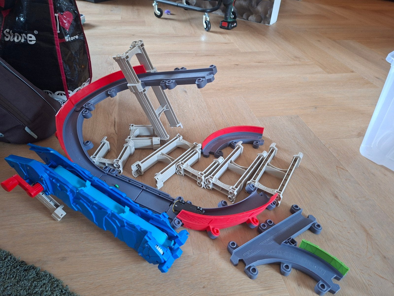 Tomy treinbaan onderdelen - aanvulling voor je baan, Kinderen en Baby's, Speelgoed | Overig, Ophalen, Gebruikt, Jongen of Meisje