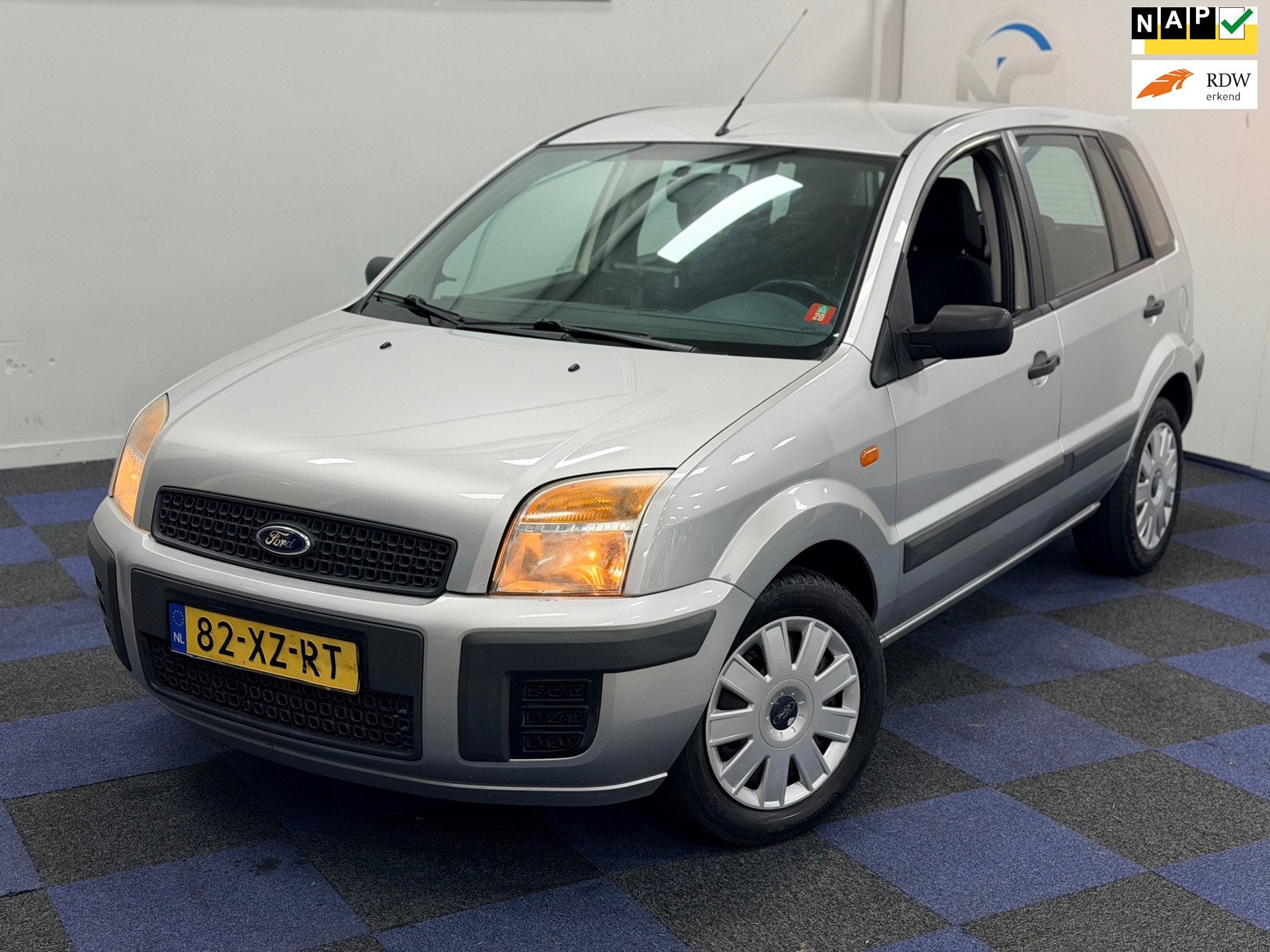 Ford Fusion 1.4-16V Champion / RIJDT SCHAKELT GOED / NAVI-MU, Voorwielaandrijving, Dealer onderhouden, 15 km/l, Gebruikt