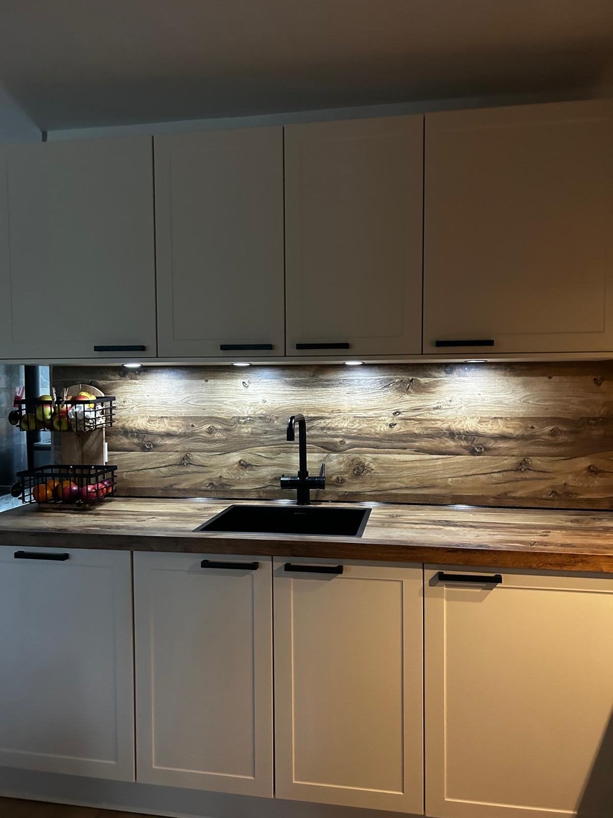 Complete hoekkeuken KeukenConcurrent incl. apparatuur, Huis en Inrichting, Ophalen, Hoekkeuken, Zo goed als nieuw, Hout