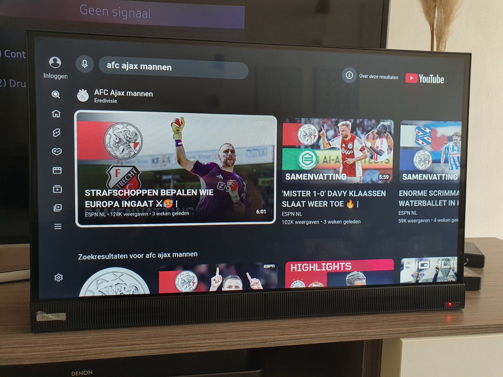 nieuwe 32inch smart tv met Ingebouwde accu en wifi, Ophalen of Verzenden, Zo goed als nieuw, 50 Hz, Overige merken