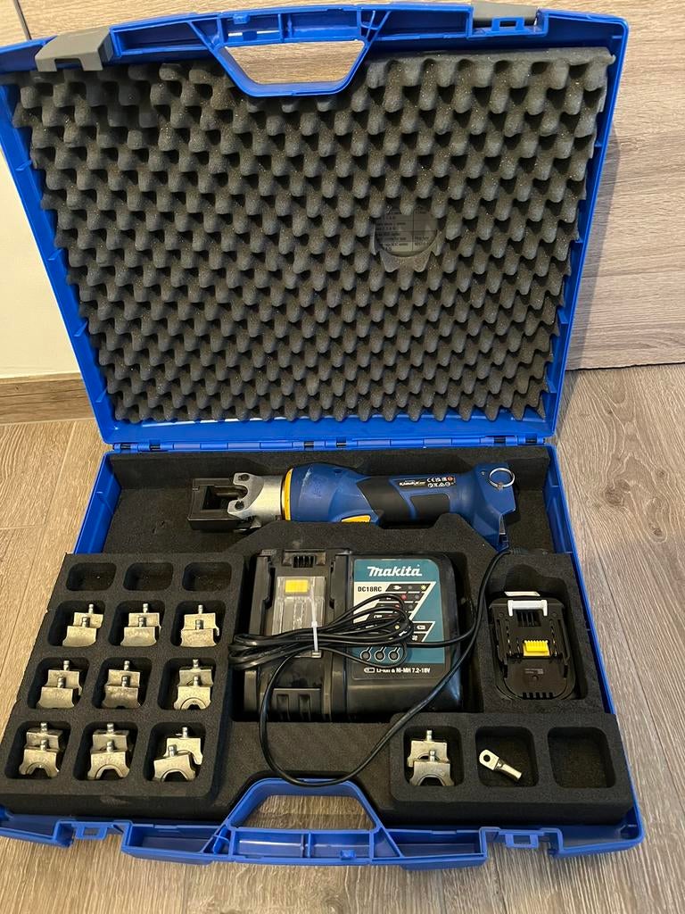 Klauke EK354CFM Kabelschoen Perstang / Persmachine Compleet, Ophalen of Verzenden, Zo goed als nieuw