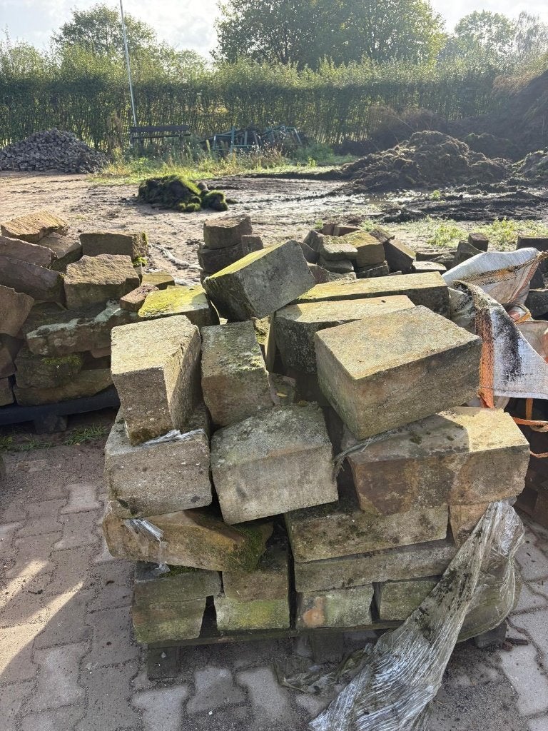 Natuursteen stapelblokken 4 pallets, Tuin en Terras, Ophalen, Gebruikt, Kei, Basalt