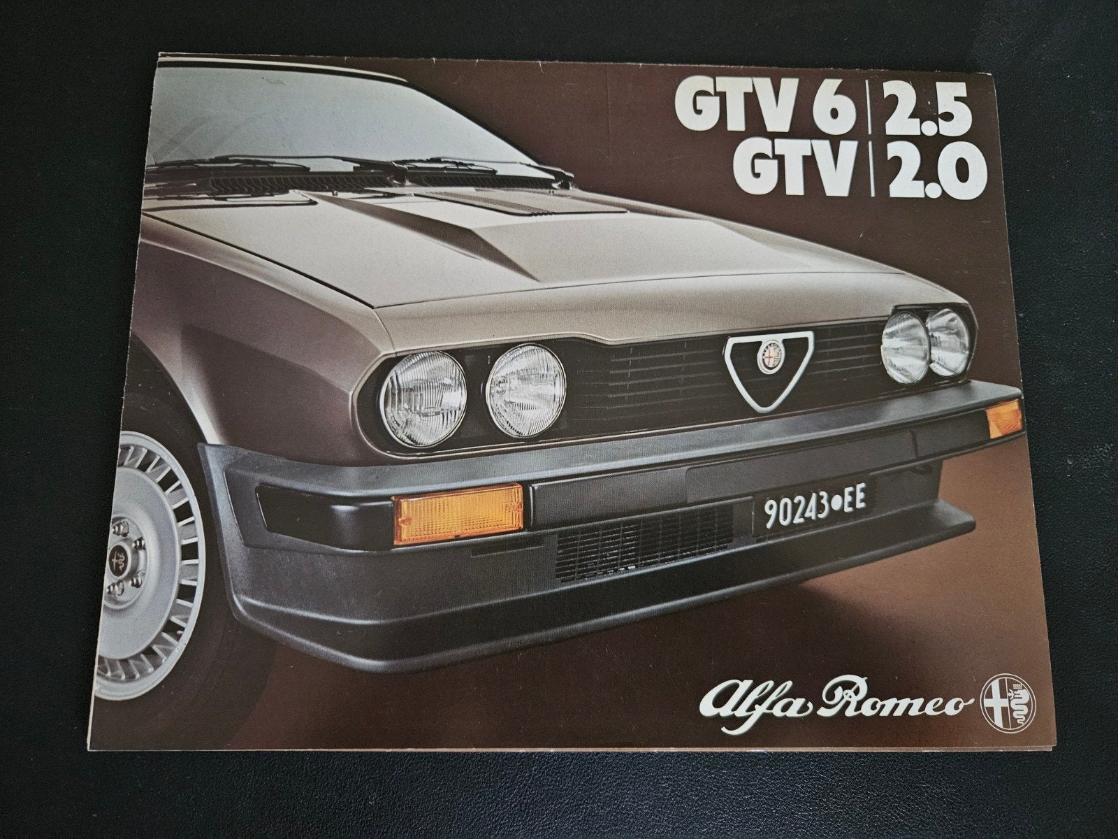 Brochure Alfa Romeo GTV 6 2.5 / GTV 2.0 1982, Ophalen of Verzenden, Zo goed als nieuw, Alfa Romeo