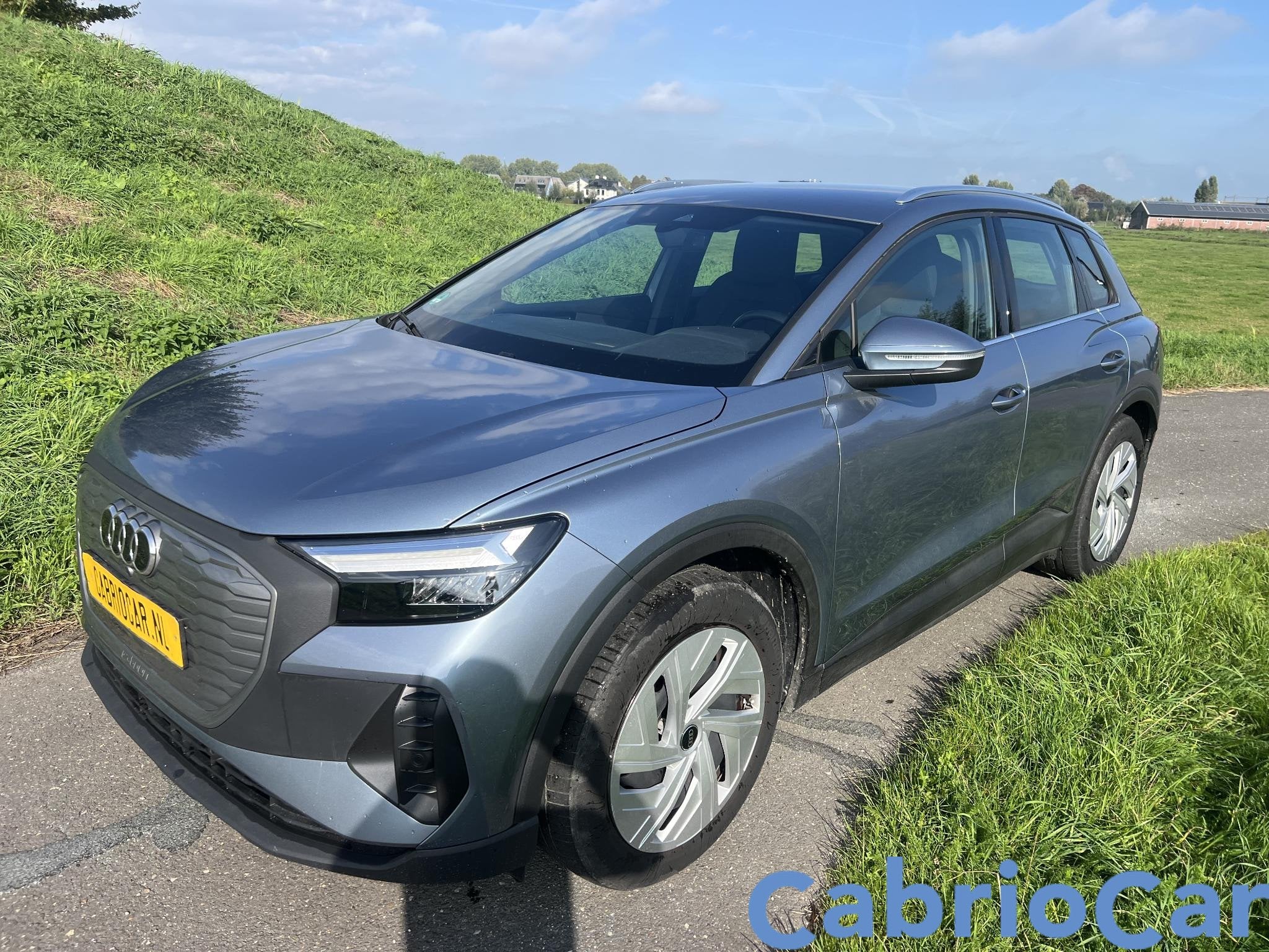 Audi Q4 e-tron 40 e-tron Soh 95% Garantie incl BTW, Automaat, Dealer onderhouden, Gebruikt, Blauw
