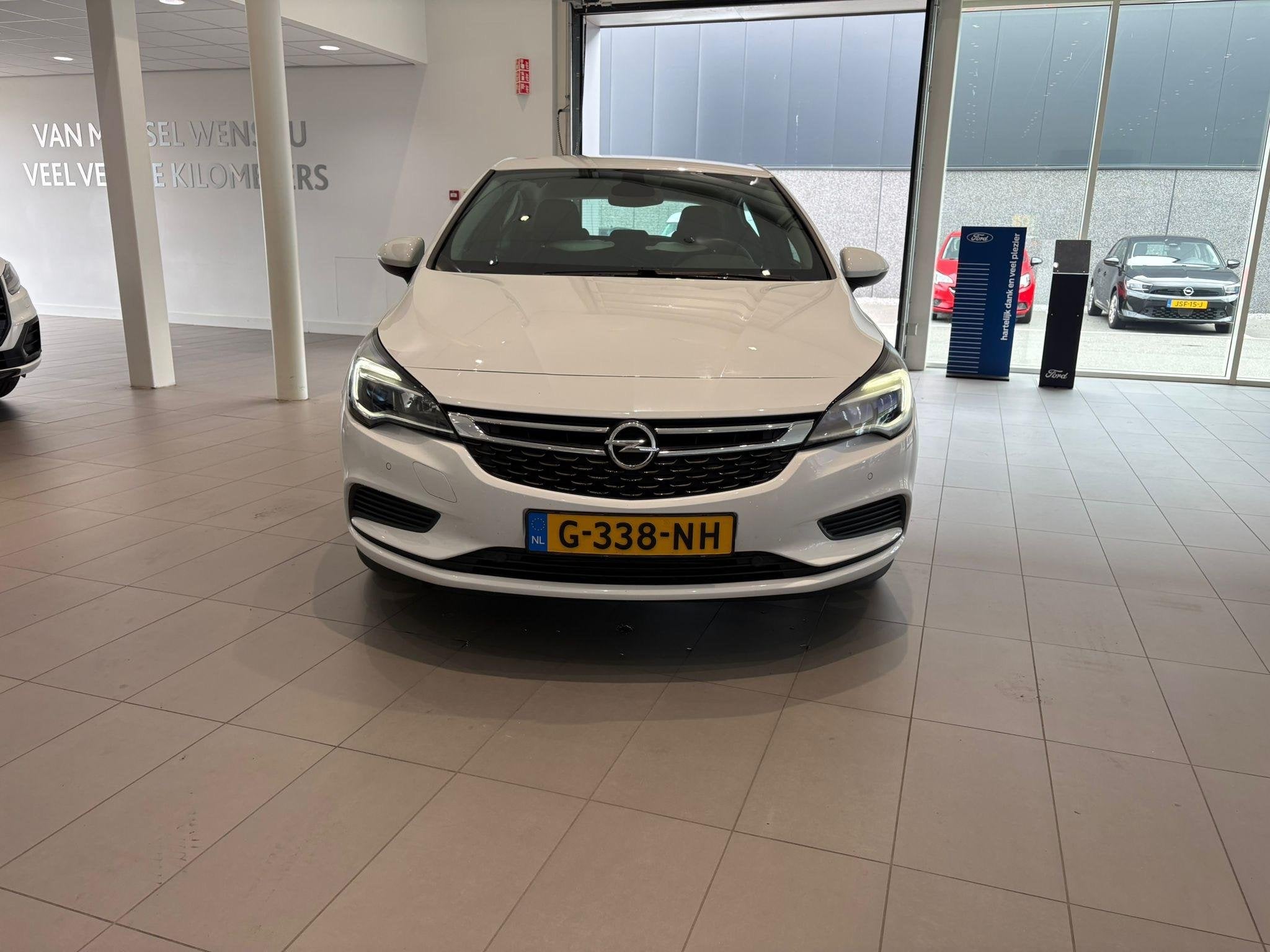 Opel Astra 1.0 Turbo Online Edition PARKEER SENSOREN VOOR EN, Auto's, 12 maanden, Stof, Gebruikt, Verwarmde buitenspiegels