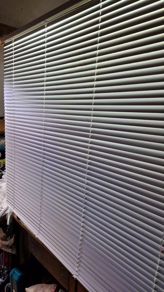 Luxaflex 134 x 130 cm bxl, Huis en Inrichting, 100 tot 150 cm, 100 tot 150 cm, Ophalen of Verzenden, Zo goed als nieuw