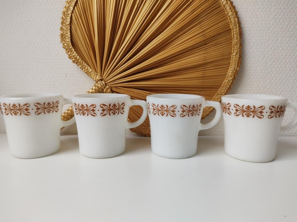 Corning, Pyrex Double Tough, Copper Filigree Brown, 4 mokken, Ophalen of Verzenden