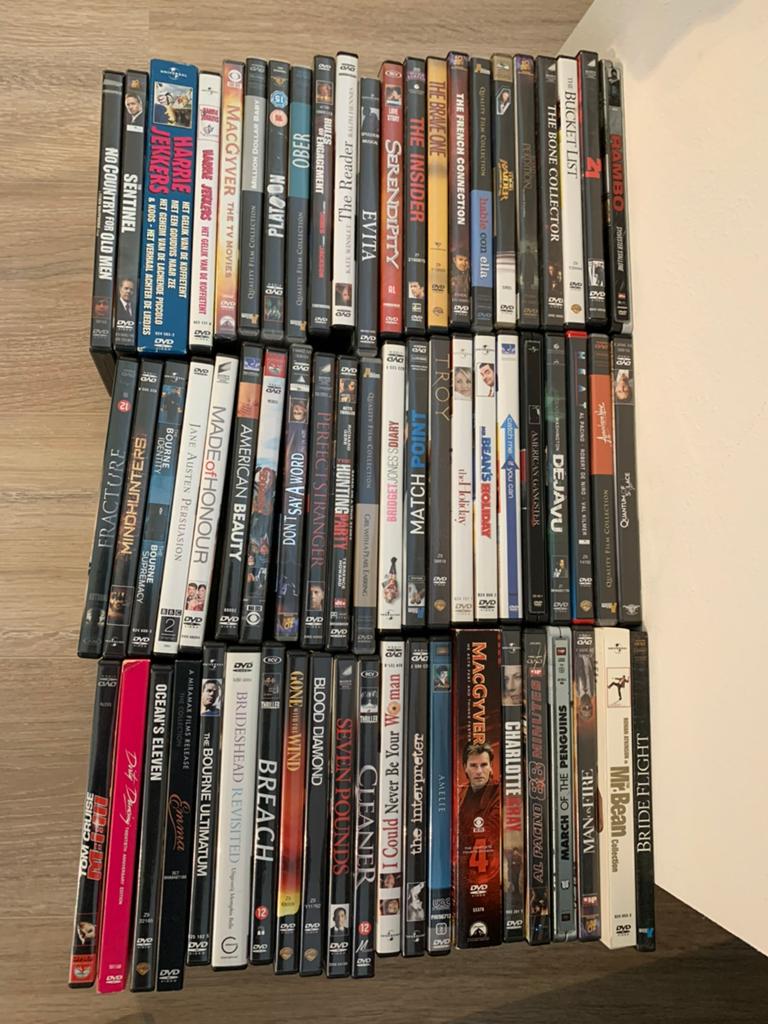 Grote collectie diverse DVD films - Actie, Drama, Komedie, Vanaf 16 jaar, Ophalen, Gebruikt