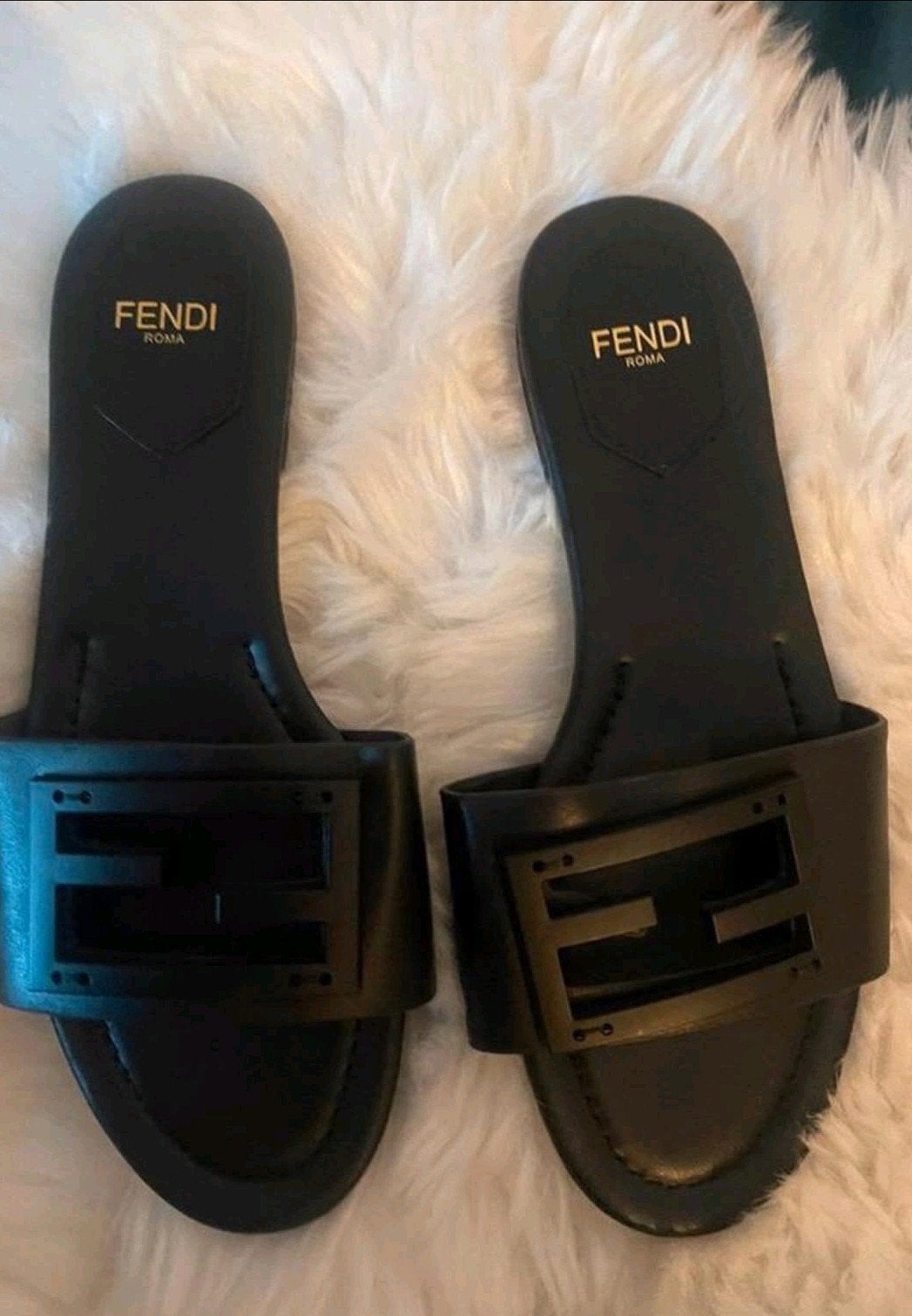 Mooie zommer  Zwarte Slippers- Maat 38/39 past, Slippers, Zwart, Ophalen of Verzenden, Nieuw