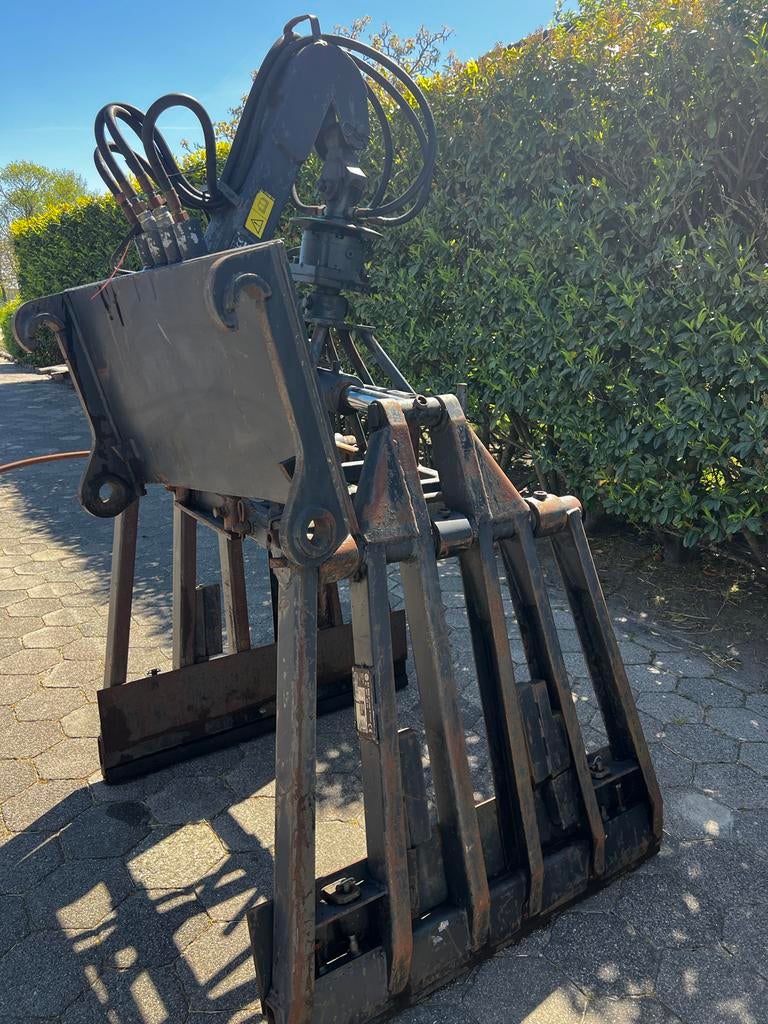 Stenenklem met rotator en montagebord voor Ahlmann AZ150, Ophalen