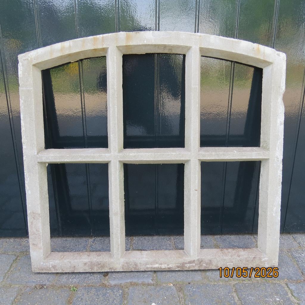 Betonnen stalraam, Doe-het-zelf en Verbouw, Glas en Ramen, Ophalen, Gebruikt, Minder dan 80 cm, 80 tot 120 cm