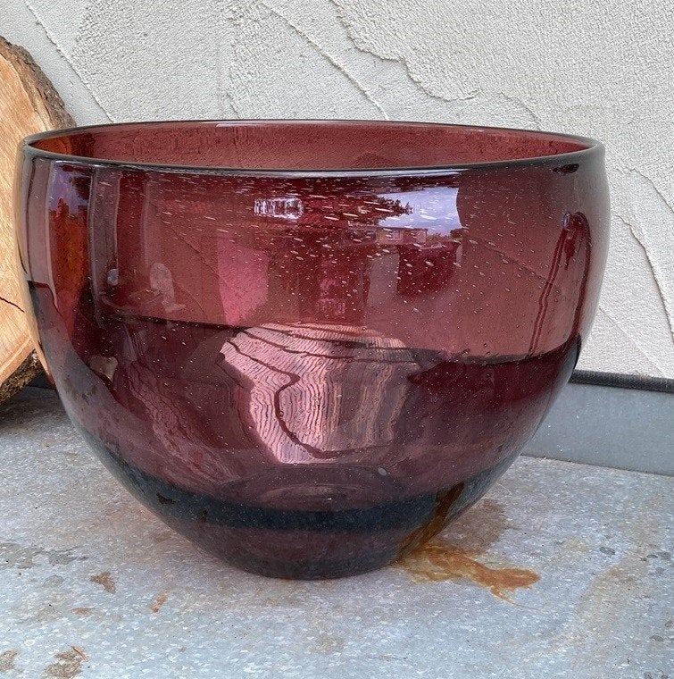 VAAS ENORME BOWL DONKERROOD GLAS BOL DIA 40 CM HOOG 30 CM, Ophalen, -, Nieuw, Overige stijlen