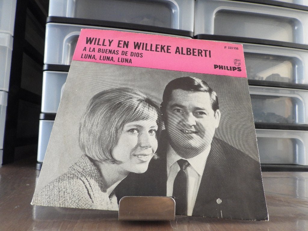 Willy En Willeke Alberti – A La Buenas De Dios  - Luna, Luna, Ophalen of Verzenden, Zo goed als nieuw, Nederlandstalig