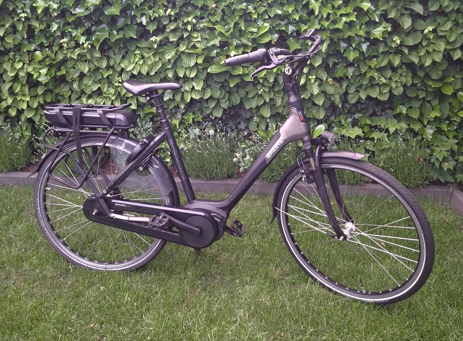 ELECTRISCHE FIETS, SPARTA, MAT ZWART, LAGE INSTAP, Fietsen en Brommers, Elektrische fietsen, 51 tot 55 cm, Ophalen, Gebruikt, Sparta