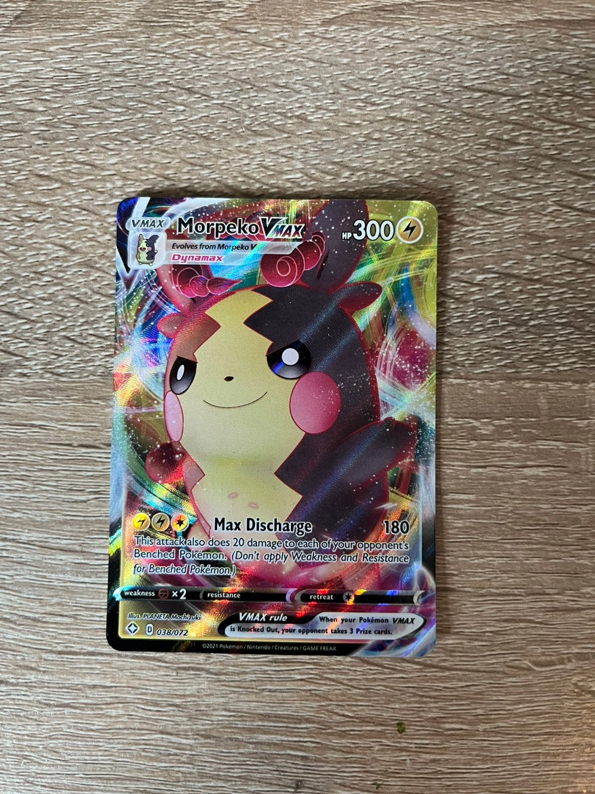 Morpeko VMAX Pokémon kaart - Prima staat, Ophalen of Verzenden, Zo goed als nieuw, Losse kaart
