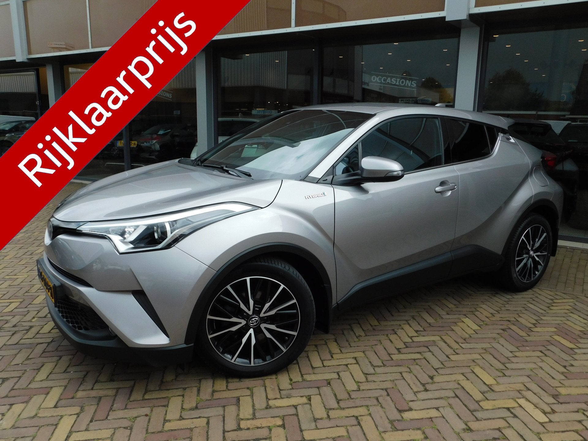 Toyota C-HR 1.8 Hybrid Dynamic (bj 2018, automaat), Auto's, Stof, Euro 6, 4 cilinders, 26 km/l