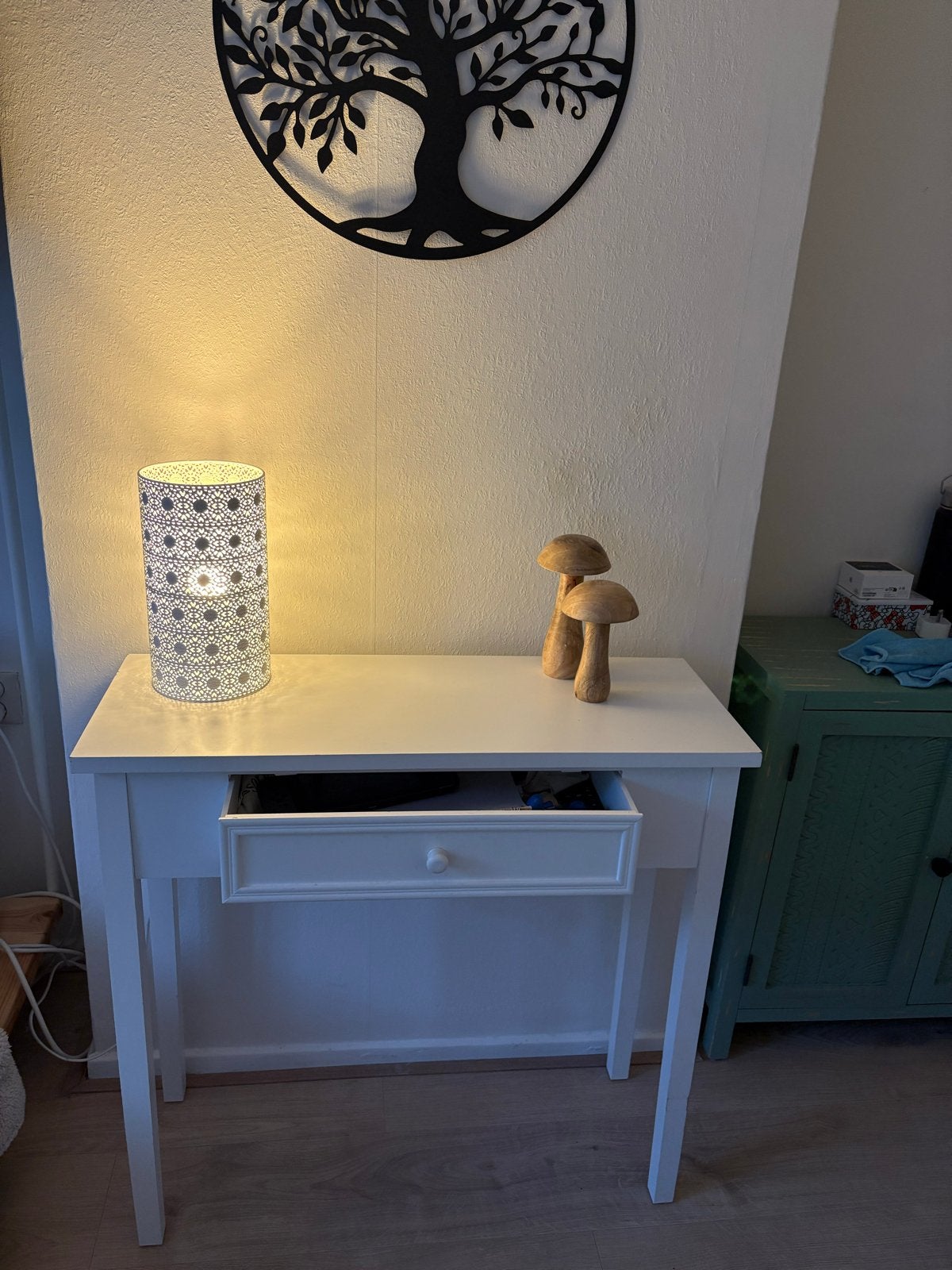 Wit gelakt houten tafeltje met lade voor hal, Huis en Inrichting, Ophalen, Gebruikt, 50 tot 100 cm, Overige houtsoorten