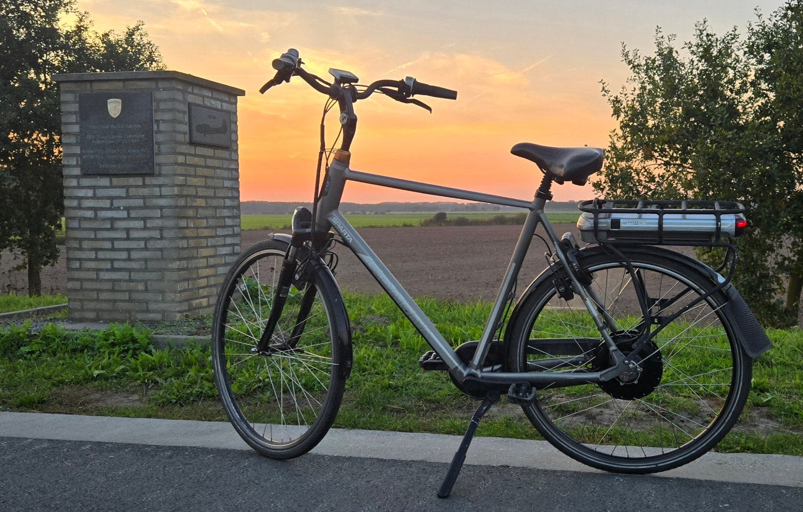 Sparta R5E, nieuwe motor, wiel en remblokken, Ophalen, Sparta, Gebruikt, 50 km per accu of meer