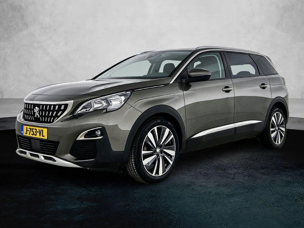 Peugeot 5008 1.2 130pk Allure | 7-persoons | Trekhaak | 1ste, Auto's, Gebruikt, 1199 cc, 7 stoelen, Handgeschakeld