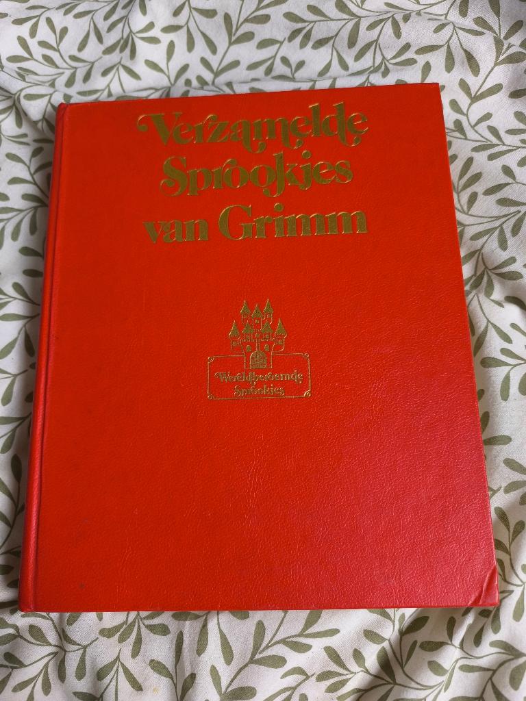 Verzamel sprookjes van Grimm  jaren '80, Ophalen of Verzenden, Zo goed als nieuw